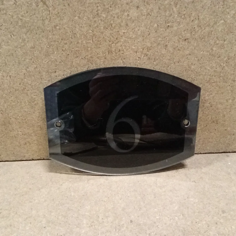 BOXED SIEGFRIED 15CM H PLASTIC HOUSE NUMBER