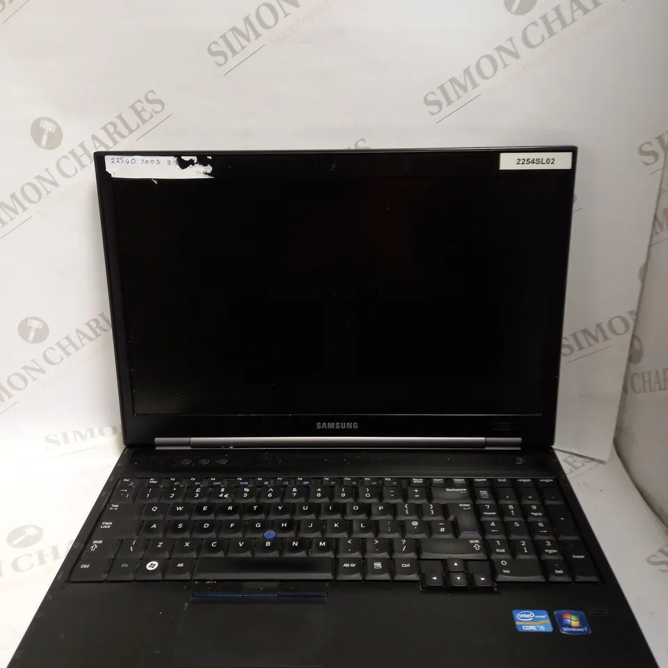 SAMSUNG NP400B5B LAPTOP