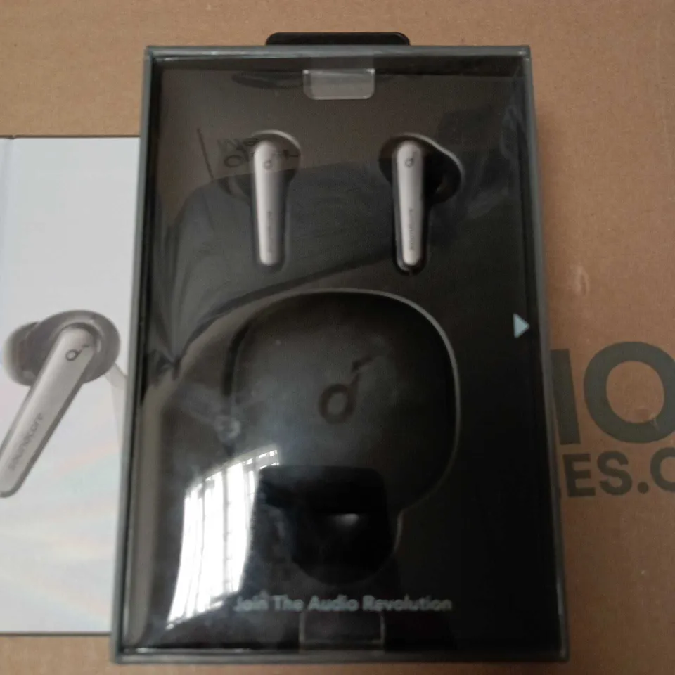 BOXED SOUNDCORE BY ANKER LIBERTY AIR 2 PRO