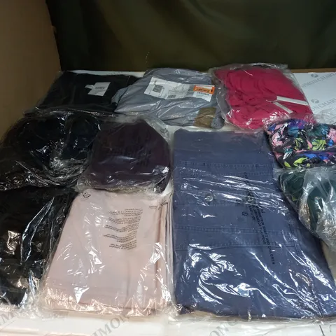 BAG OF APPROX 10 ASSORTED CLOTHING ITEMS TO INCLUDE - MAISON DE NIMES - EMELIA