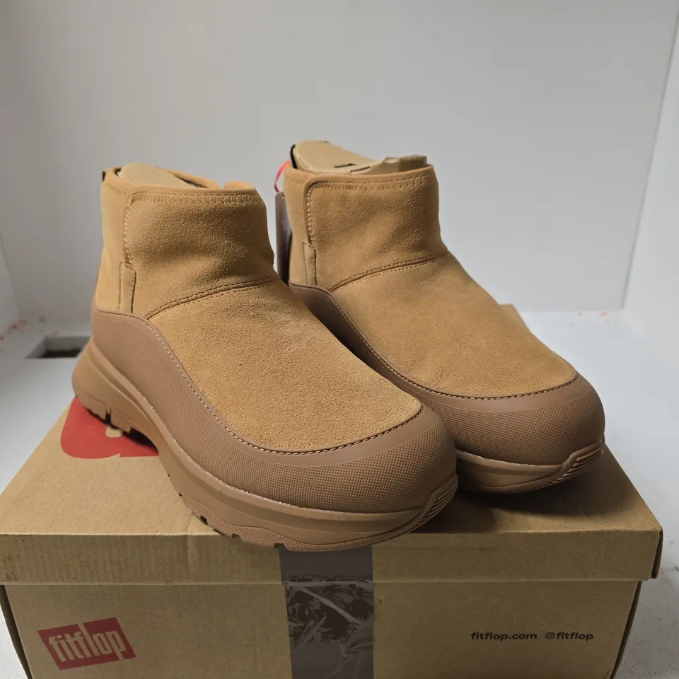 FITFLOP WARM SUEDE MINI BOOTS DESERT TAN UK 8 BOXED