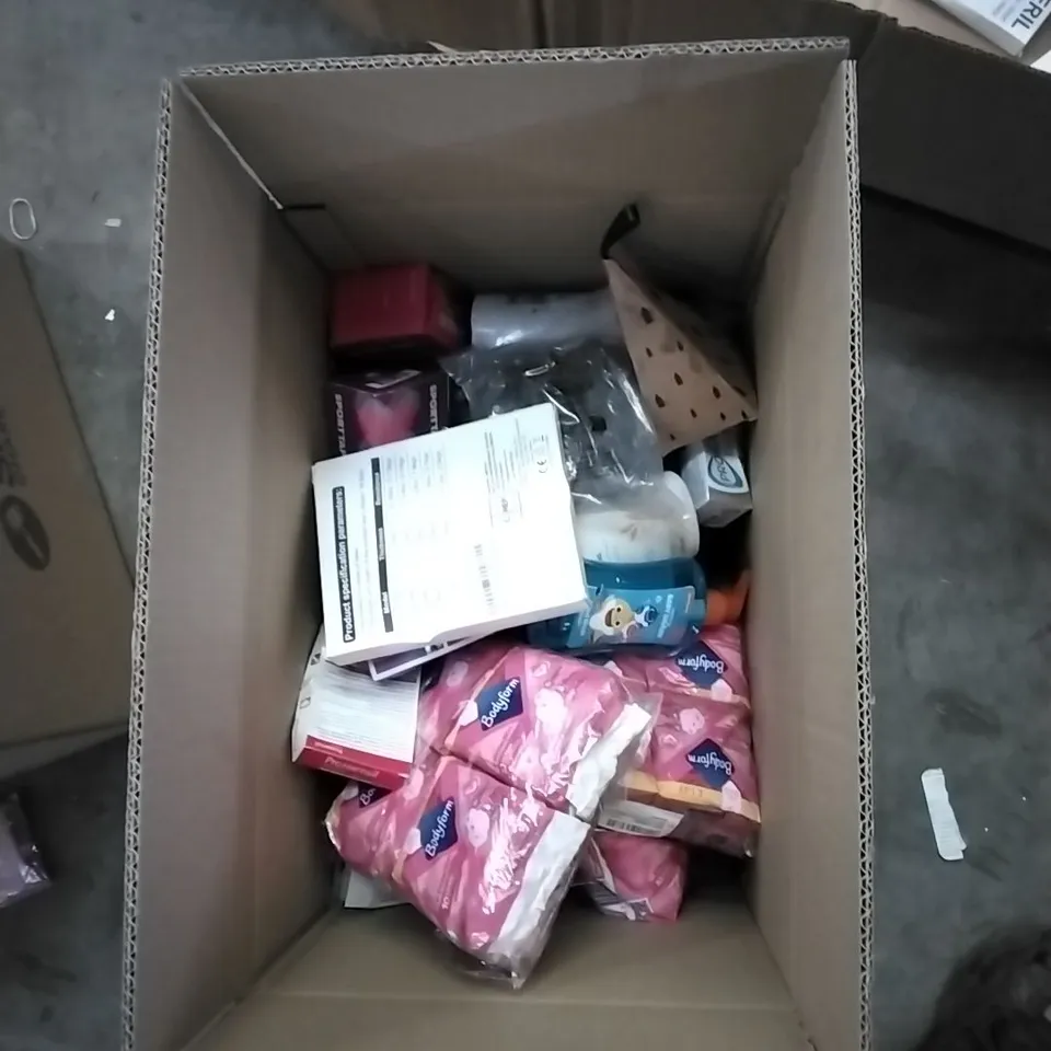 BOXED TO CONTAIN ASSORTED HEALTH AND BEAUTY PRODUCTS INCLUDING SUPPLEMENTS, HAIR PRODUCT, SKIN CARE ETC 