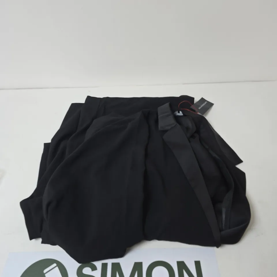 KALEIDOSCOPE TUXEDO JUMPSUIT BLACK SIZE 22