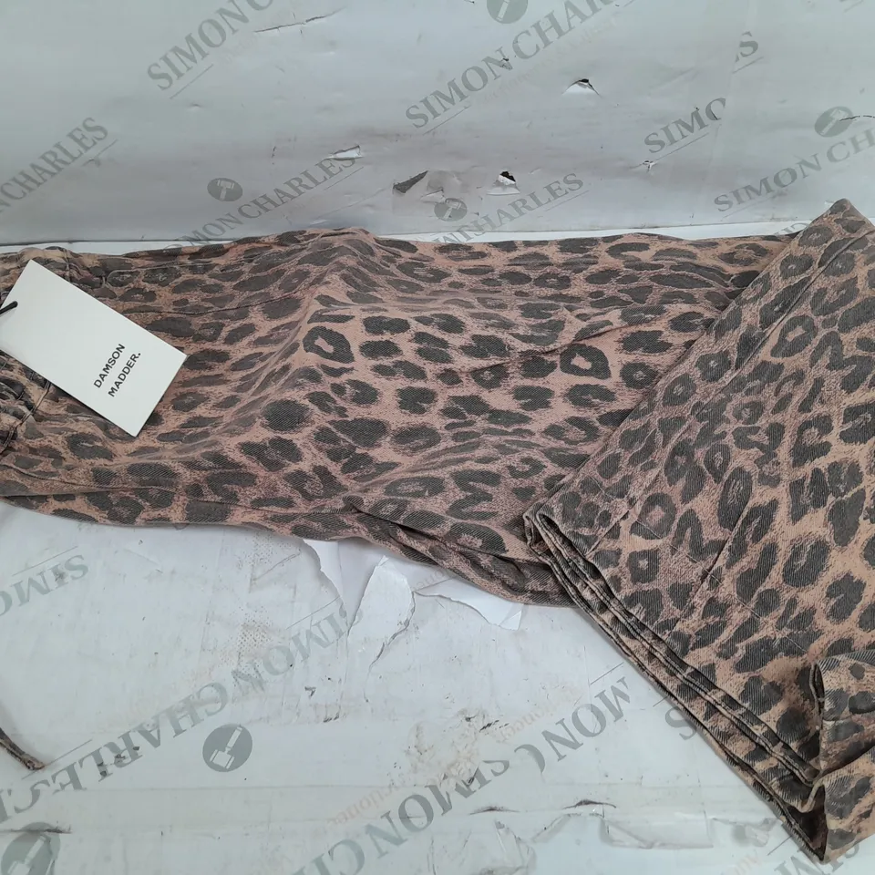 DAMSON MADDER SIZE 6 JAGUAR STRAIGHT LEG PANTS 