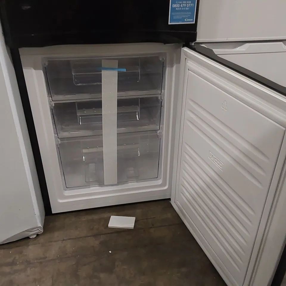 CANDY CSC1365BEN STATIC FREE STANDING FRIDGE FREEZER (COLLECTION ONLY)