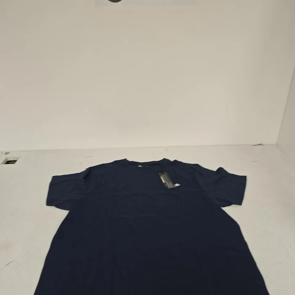BENCH. NAVY T-SHIRT – MENS UK XXL (WITH TAGS)