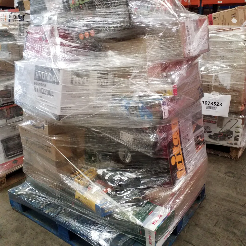 PALLET OF APPROXIMATELY 32 UNPROCESSED RAW RETURN HOUSEHOLD AND ELECTRICAL GOODS TO INCLUDE;