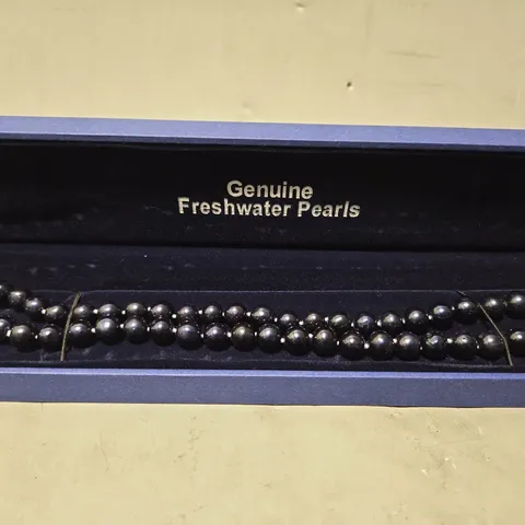 BOXED STUNNING BOUTIQUE FRESHWATER PEARL NECKLACE