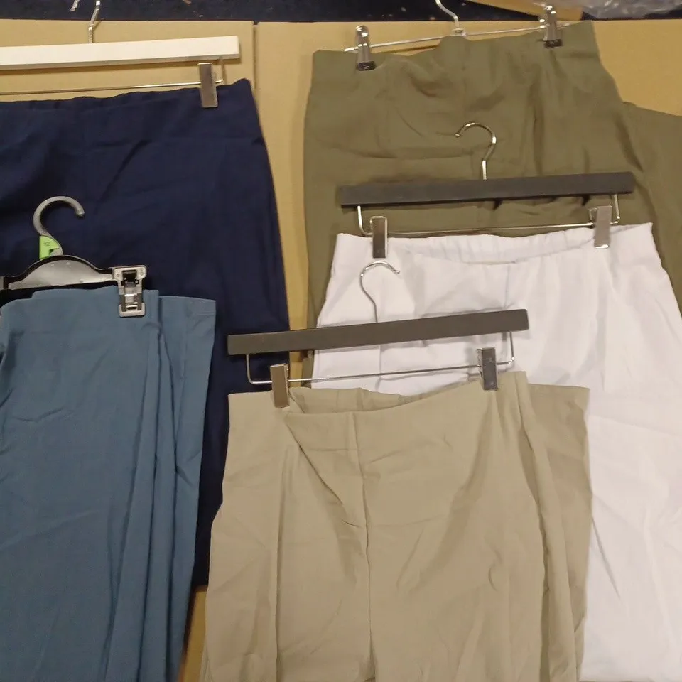 BOX OF APPROX 5 ASSORTED PAIRS OF MAISON DE NIMES TROUSERS IN VARIOUS SIZES AND COLOURS