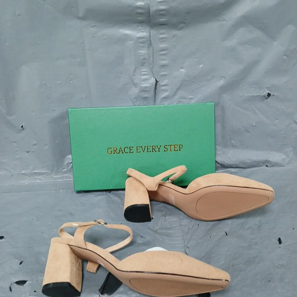 BOXED PAIR OF GRACE EVERY STEP BLOCK HEEL ANKLE STRAP - BEIGE - EU 40