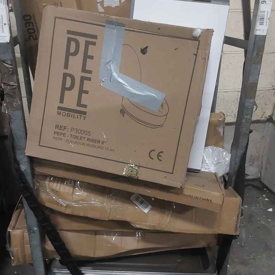 CAGE CONTAINING ASSORTED ITEMS INCLUDING: TOY FOAM BLASTER, TOILET RISER ECT // CAGE NOT INCLUDED