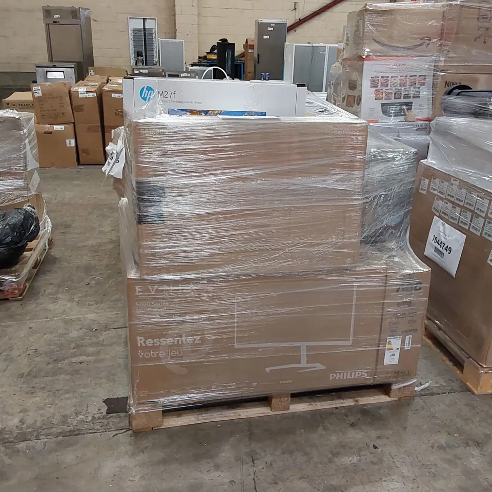 PALLET OF APPROXIMATELY 18 ASSORTED UNPROCESSED RAW RETURN MONITORS TO INCLUDE: