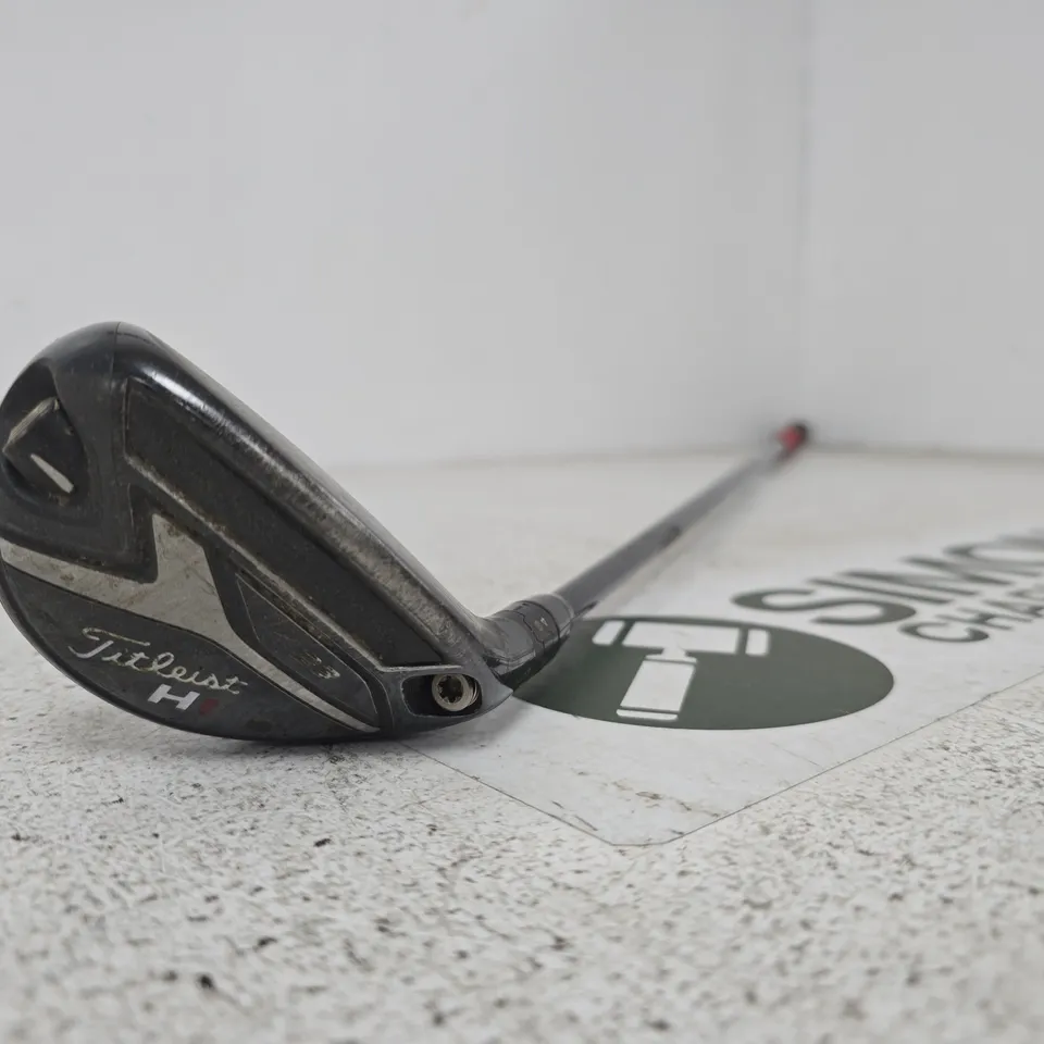TITLEIST GOLF CLUB WITH PROJECT X EVEN FLOW SHAFT