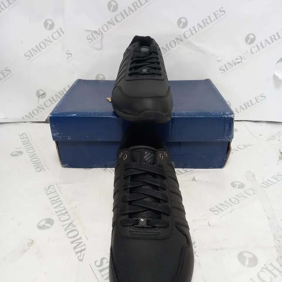 BOXED K SWISS TRAINERS IN BLACK - UK 11