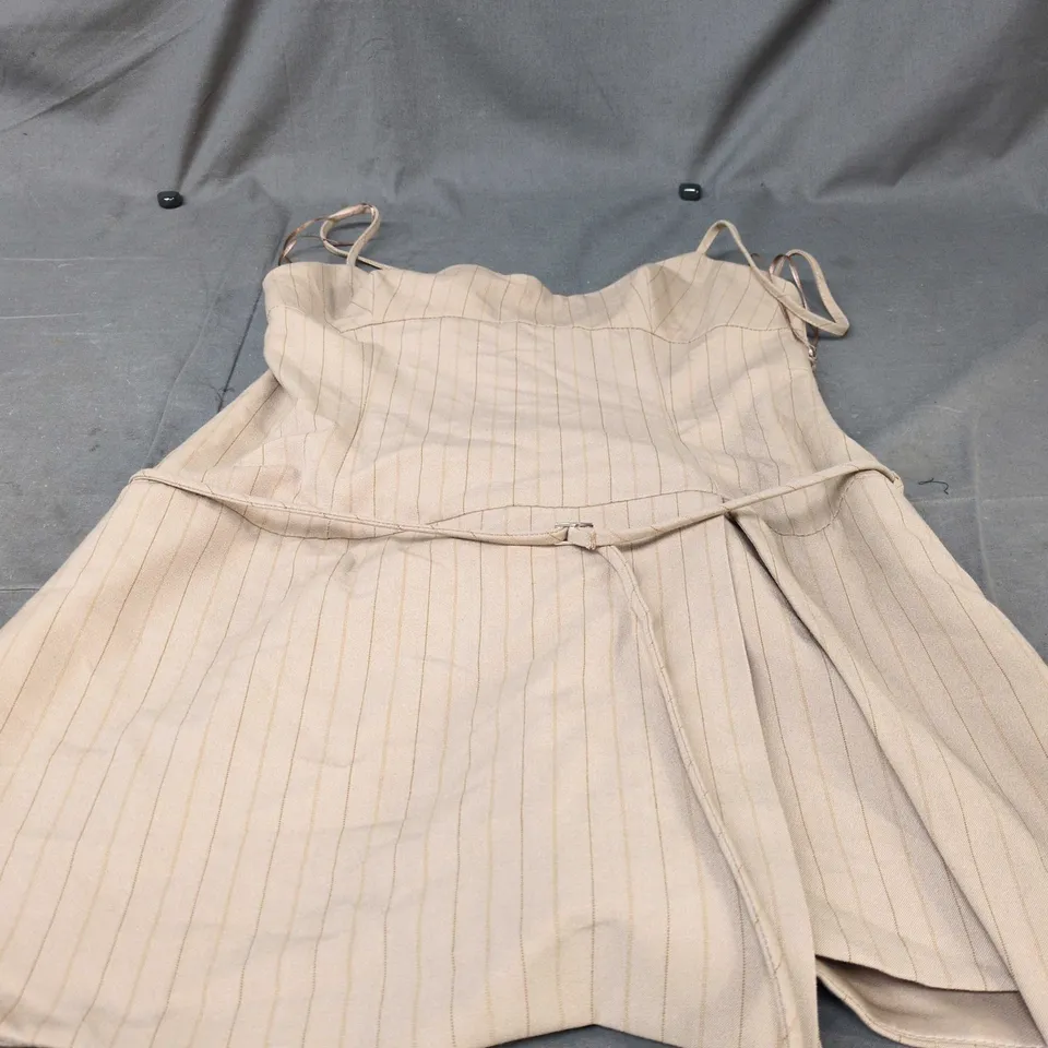 ZARA WOMEN'S BEIGE STRIPED BELTED DRESS – UK M 