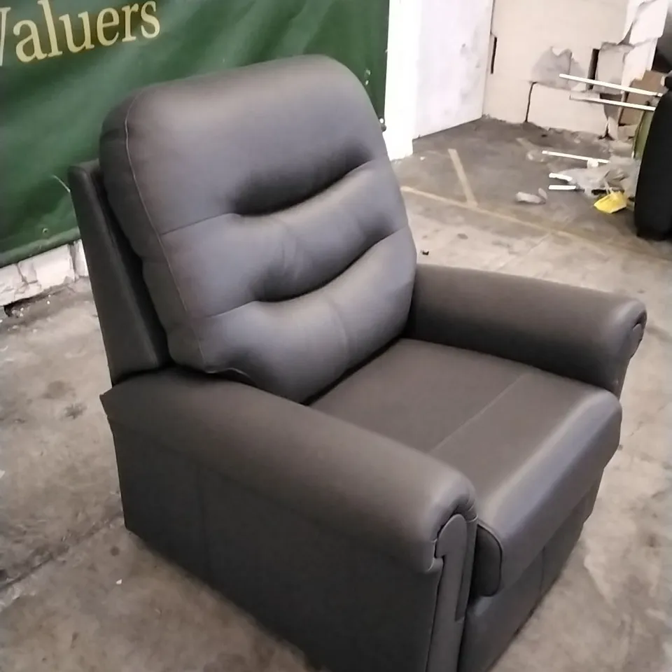 QUALITY BRITISH DESIGNED & MANUFACTURED G PLAN HOLMES SMALL ARMCHAIR CAMBRIDGE SLATE LEATHER