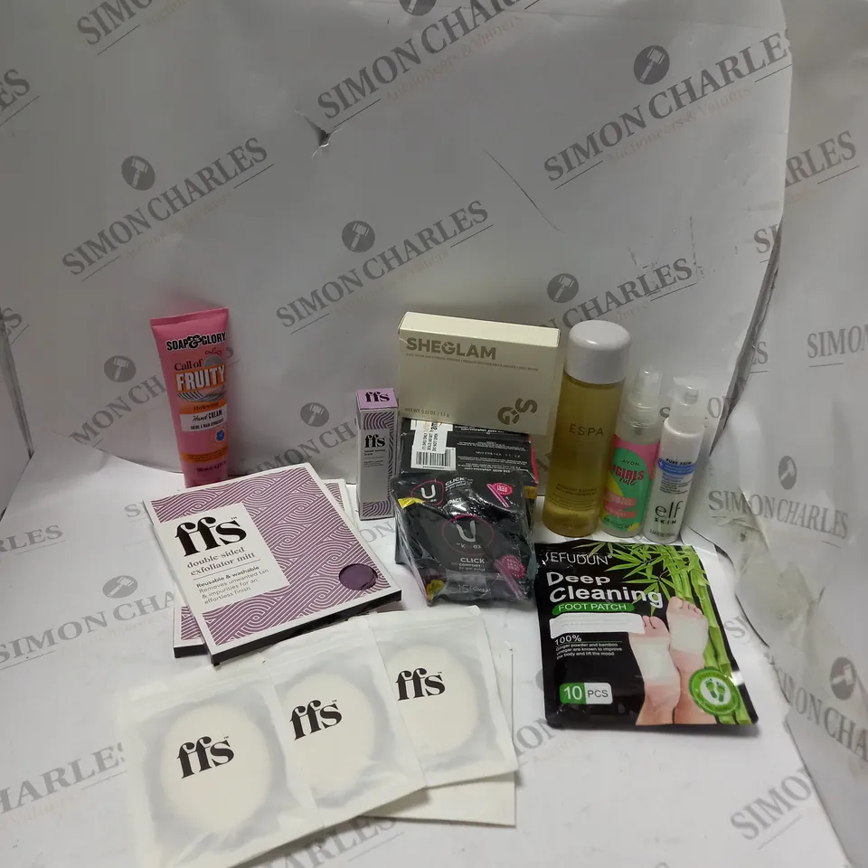 LOT OF BEAUTY PRODUCTS TO INCLUDE ESPA BATH AND SHOWER GEL, ETC