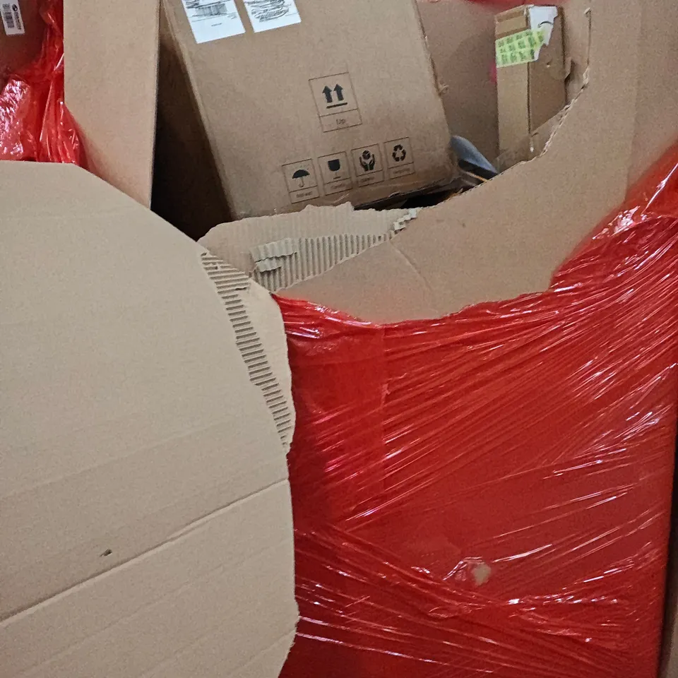 PALLET OF ASSORTED HOUSEHOLD GOODS AND PRODUCTS TO INCLUDE;SPRAYER,AREA RUG
