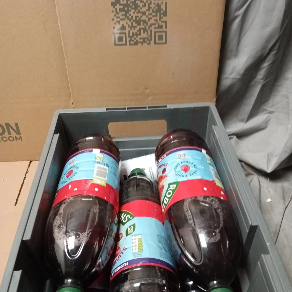 APPROXIMATELY 5 X 1.75L BOTTLES OF ROBINSONS SUMMER FRUIT CORDIAL 