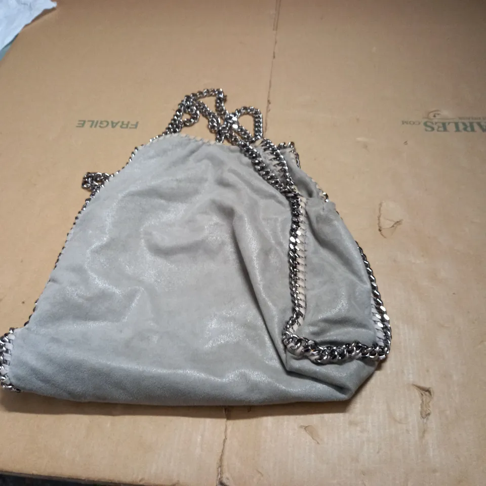 IN THE STYLE OF STELLA MCARTNEY BAG WITH METAL CHAIN SHOULDER STRAP