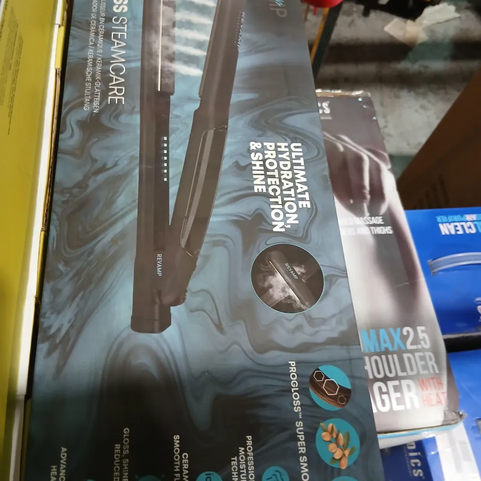 BOXED REVAMP PROGLOSS STEAMCARE CERAMIC STRAIGHTENER ST-1600-GB
