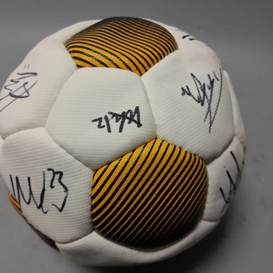 WOLVES FOOTBALL CLUB SIGNED FOOTBALL - SIZE 5