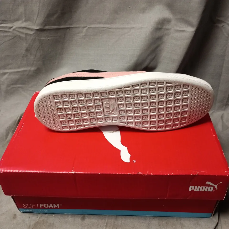 PUMA SOFTFOAM+ SNEAKERS – BLACK WITH PINK STRIPE UK 5