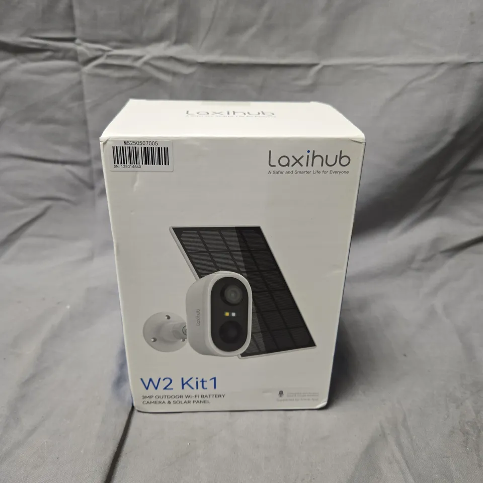 BOXED AND SEALED LAXIHUB W2 KIT1 3MP OUTDOOR WI-FI BATTERY CAMERA & SOLAR PANEL KIT