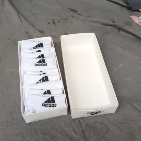ADIDAS WHITE ATHLETIC SOCKS – BOXED, MULTI-PAIR PACK