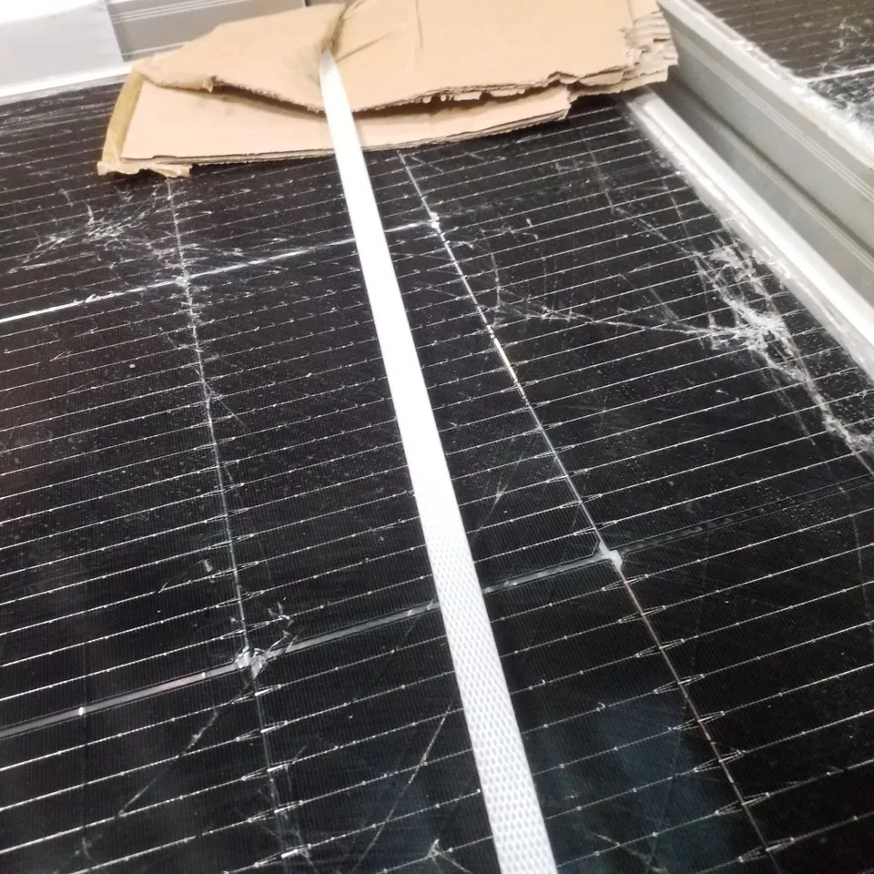 PALLET CONTAINING 30 SOLAR PANELS