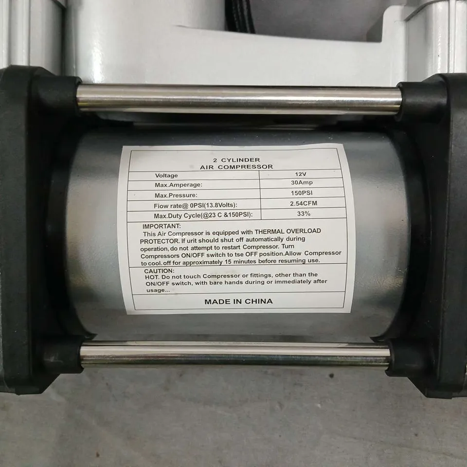 2-CYLINDER AIR COMPRESSOR WITH GAUGE, 12V – PORTABLE