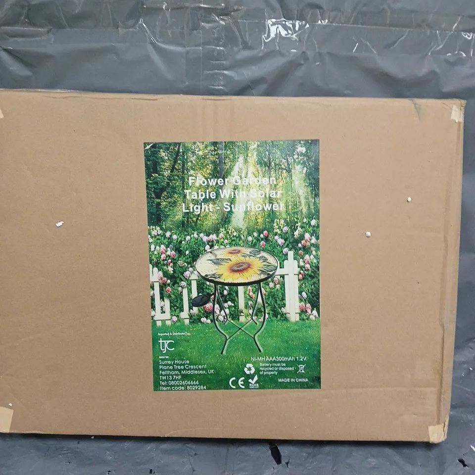 FLOWER GARDEN TABLE WITH SOLAR LIGHTS SUNFLOWER DESIGN