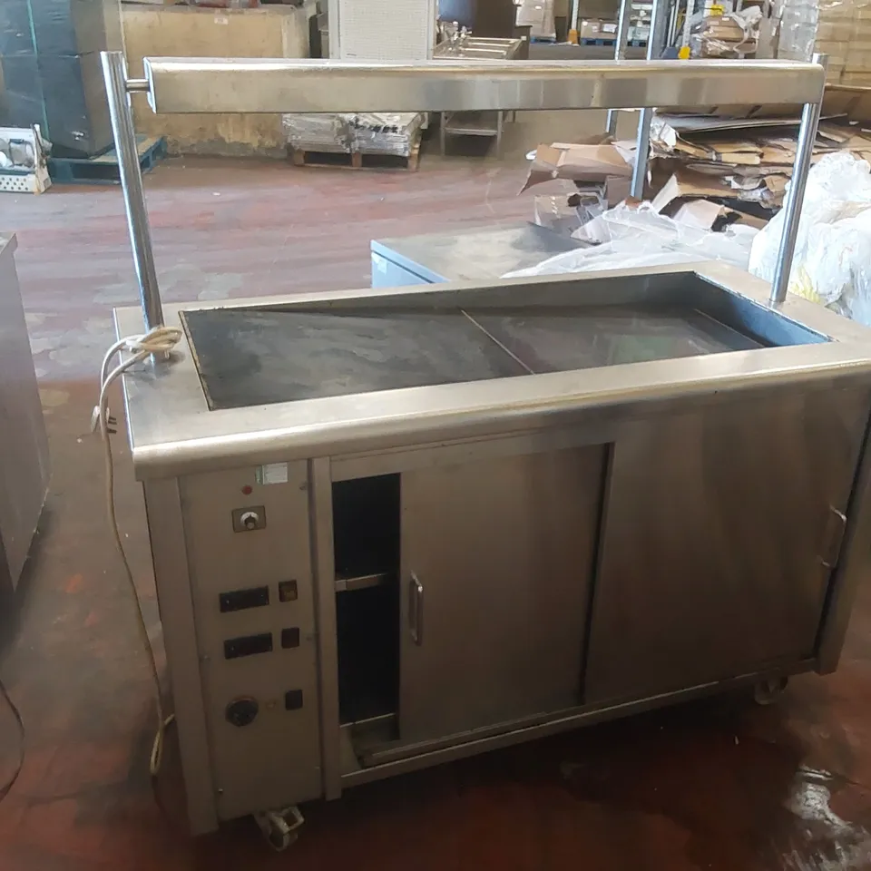 COMMERCIAL ELECTRIC POWERED FOOD CATERING UNIT 