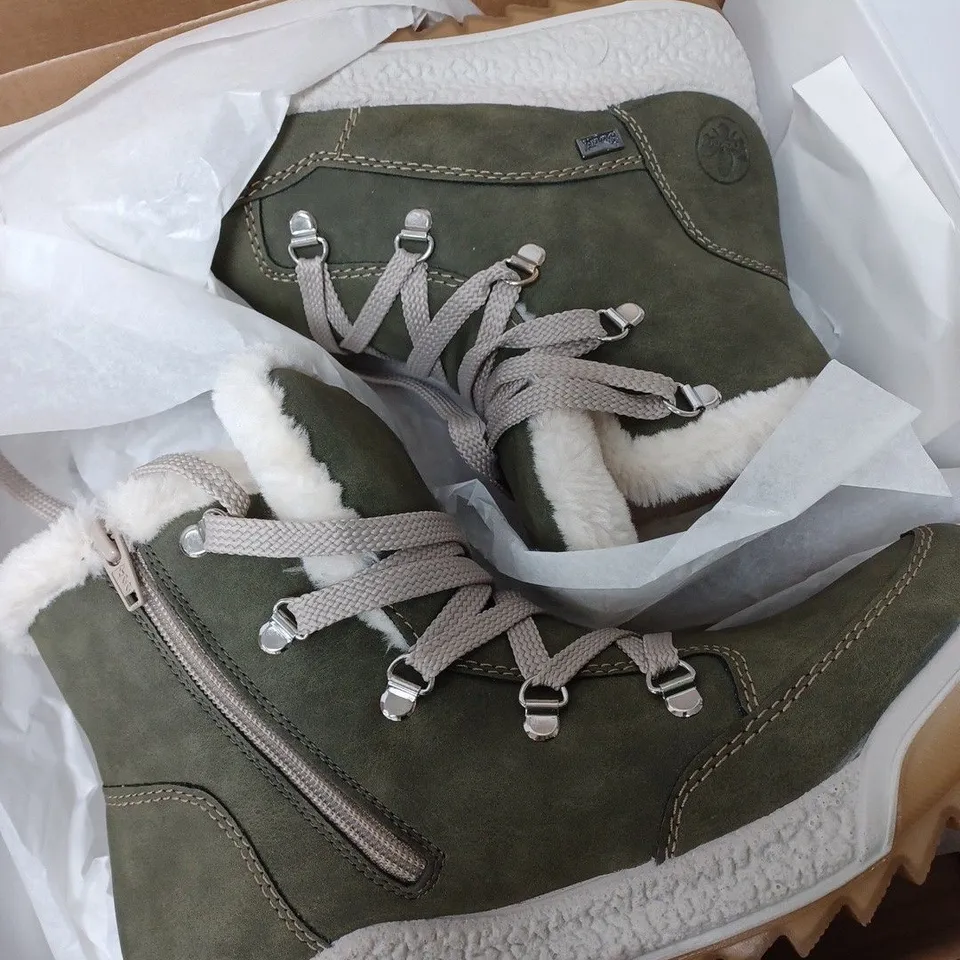 BOXED RIEKER ANTISTRESS HIKING BOOTS, KHAKI - SIZE 6