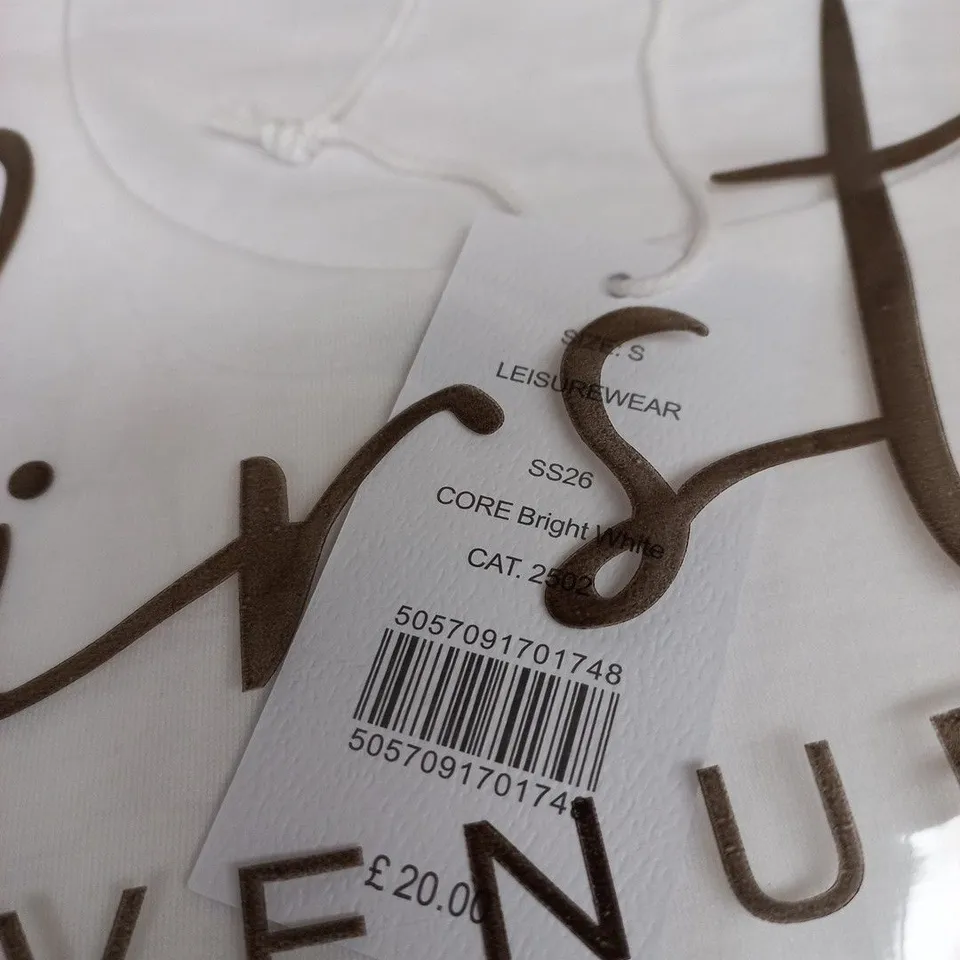 FIRST AVENUE LEISUREWEAR T-SHIRT – CORE BRIGHT WHITE – STYLE NO. 2502 – SIZE S