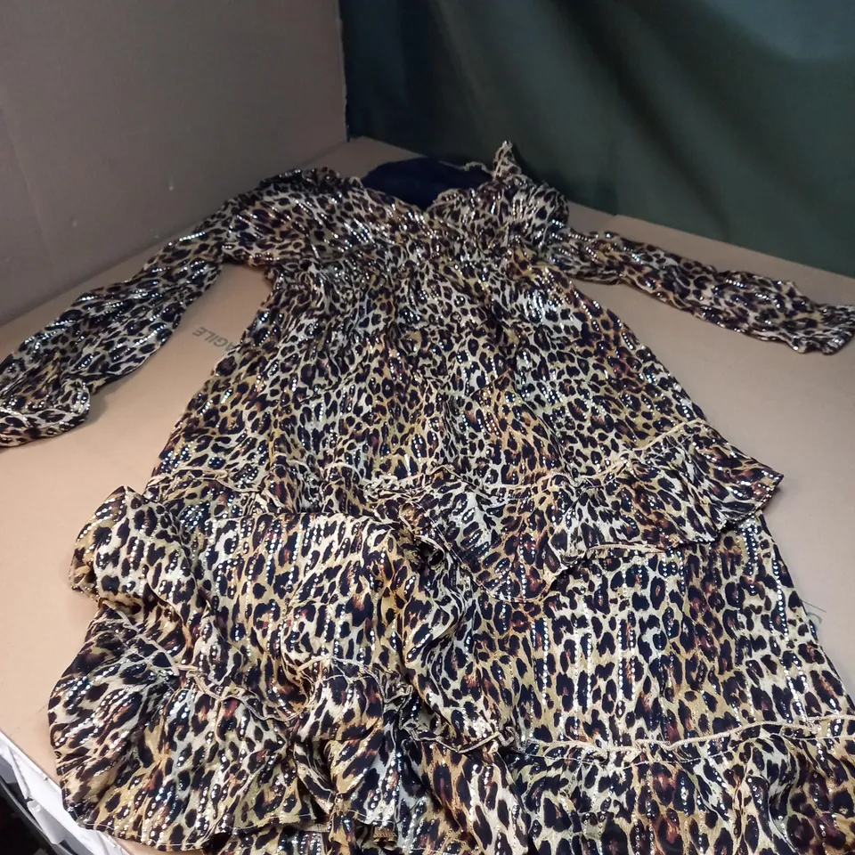 RIVER ISLAND LEOPARD PRINT DRESS WITH GOLD SEQUIN EFFECT - 12