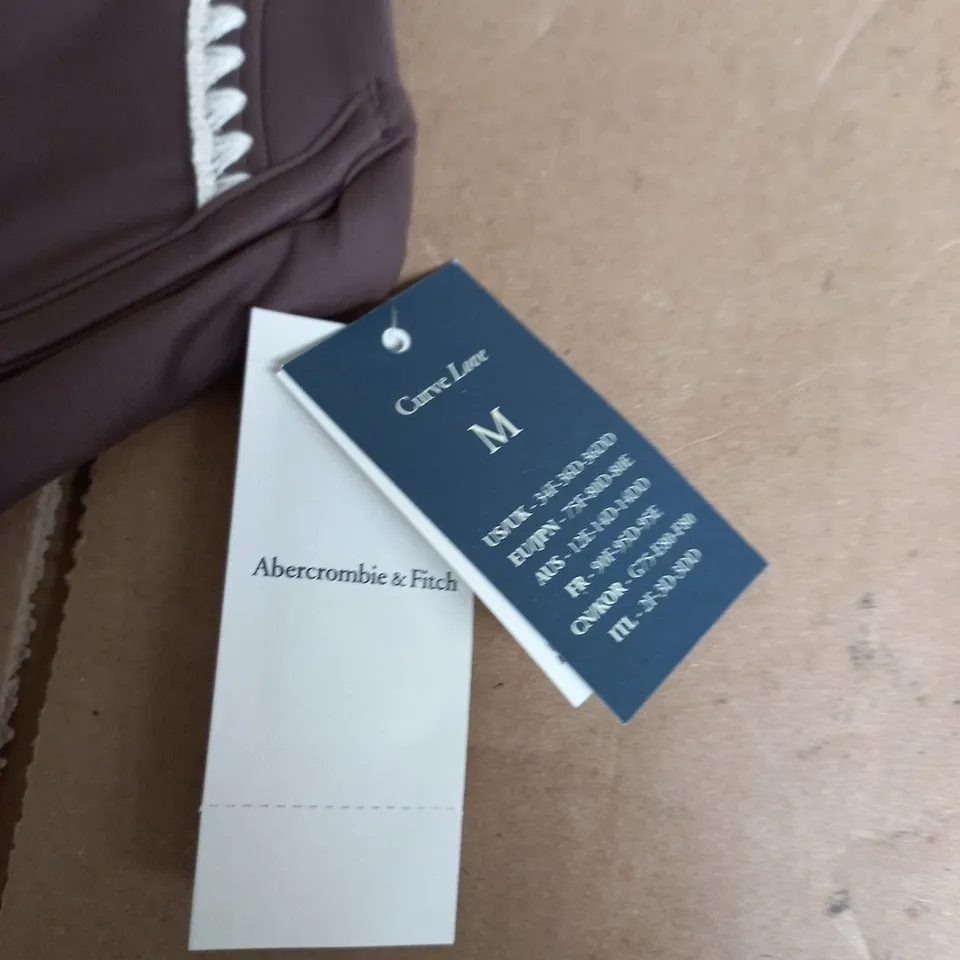 ABERCROMBIE & FITCH CURVE LOVE BRA – SIZE M, BROWN WITH WHITE TRIM