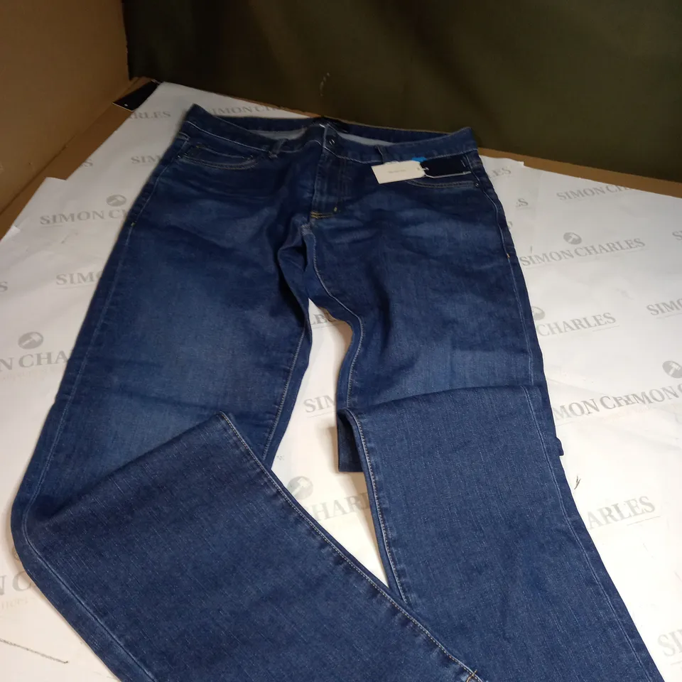 MR MARVIS BLUE DENIM JEANS SIZE 36/32