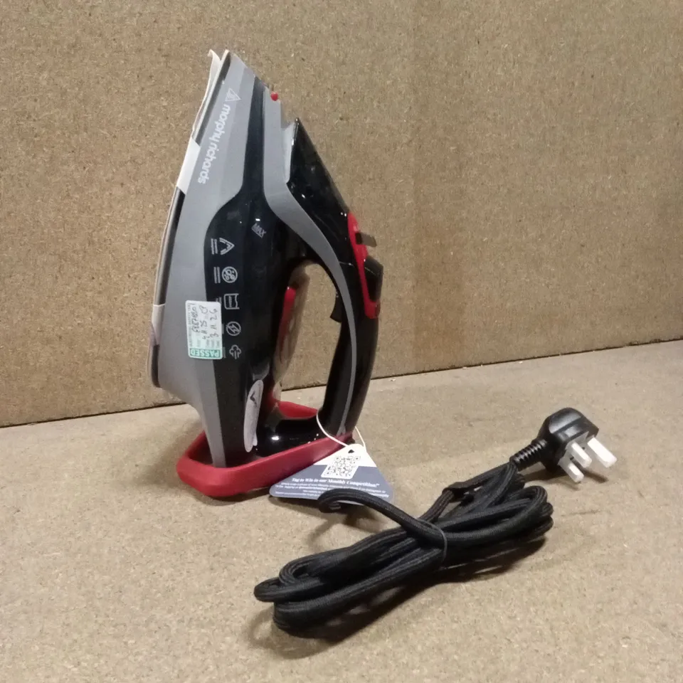 BOXED MORPHY RICHARDS POWER STEAM ELITE 3000W LED STEAM IRON