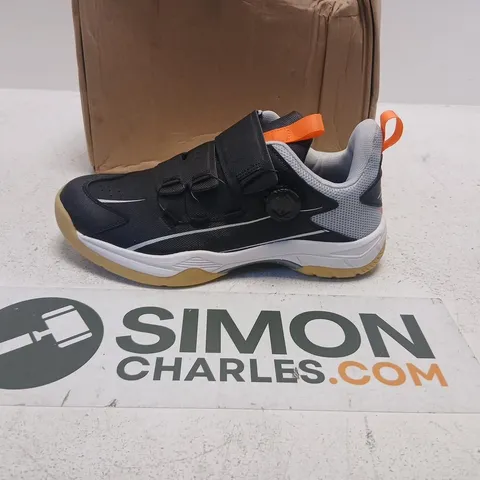MEN'S BLACK & ORANGE SPORTS SHOES (CLO-MAN) – PAIR SIZE 43