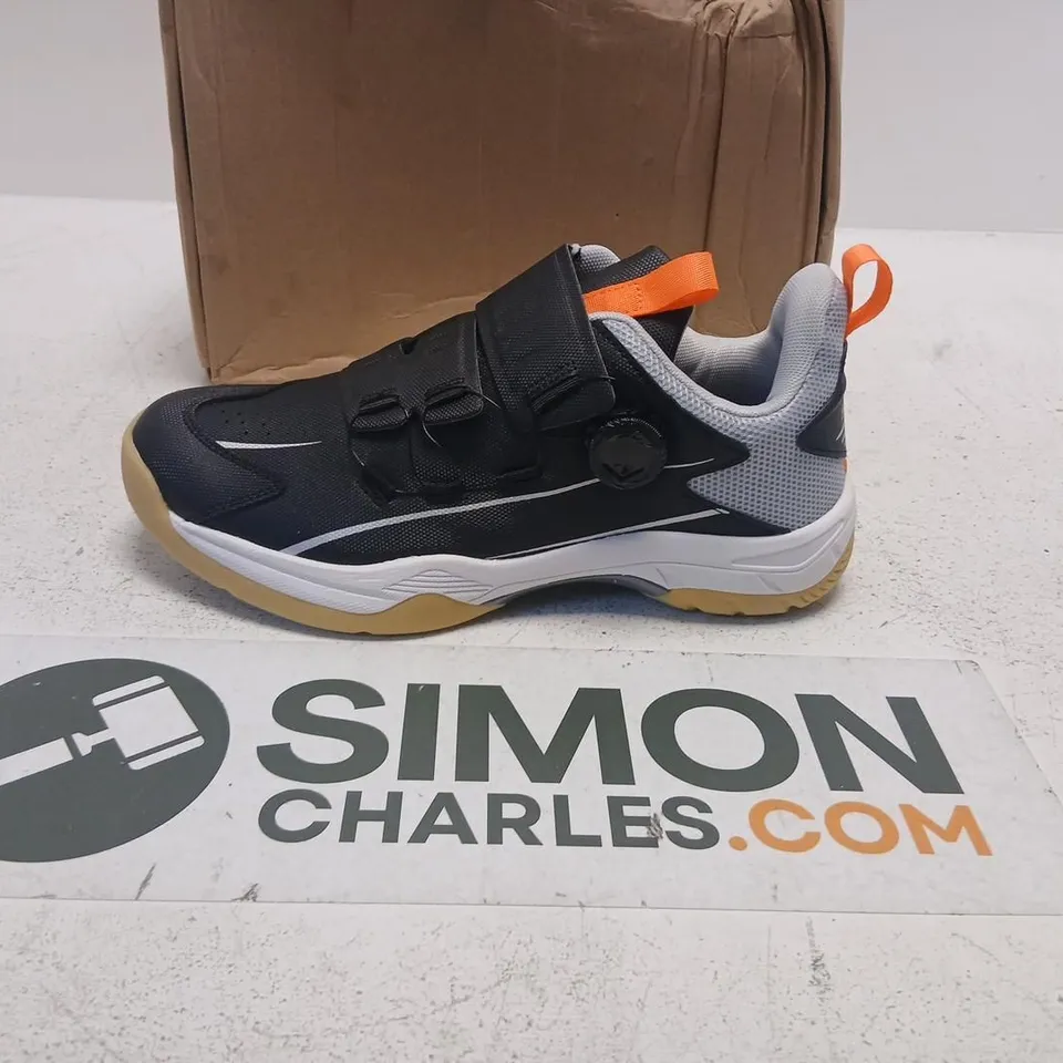 MEN'S BLACK & ORANGE SPORTS SHOES (CLO-MAN) – PAIR SIZE 43