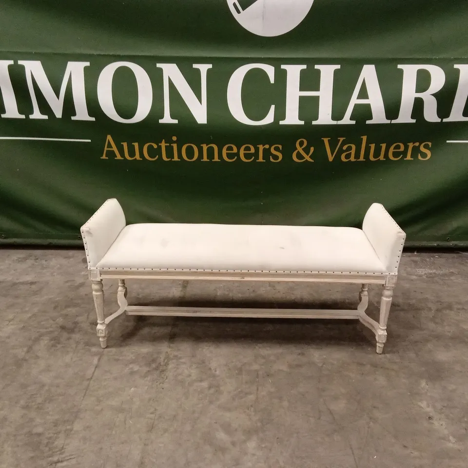 QUALITY DESIGNER BENCH