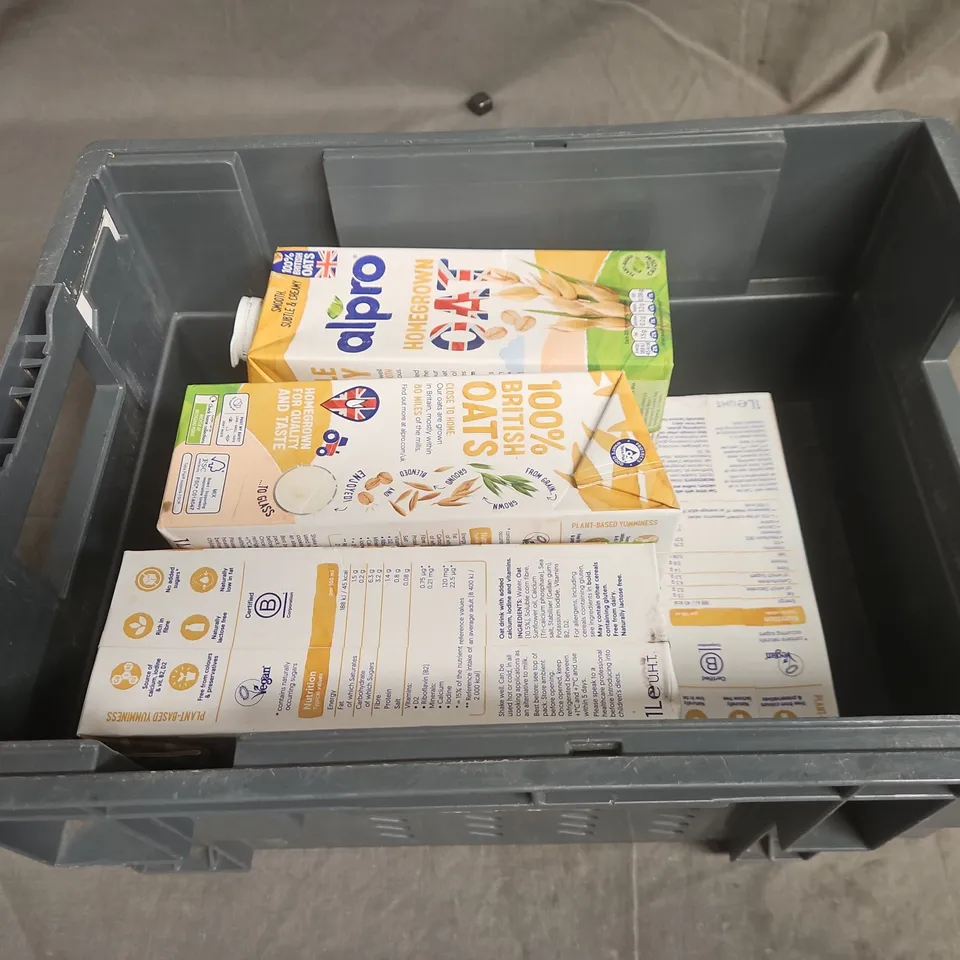 TOTE OF APPROXIMATELY 11 ASSORTED FOOD AND DRINK ITEMS TO INCLUDE ALPRO HOMEGROWN OAT MILK