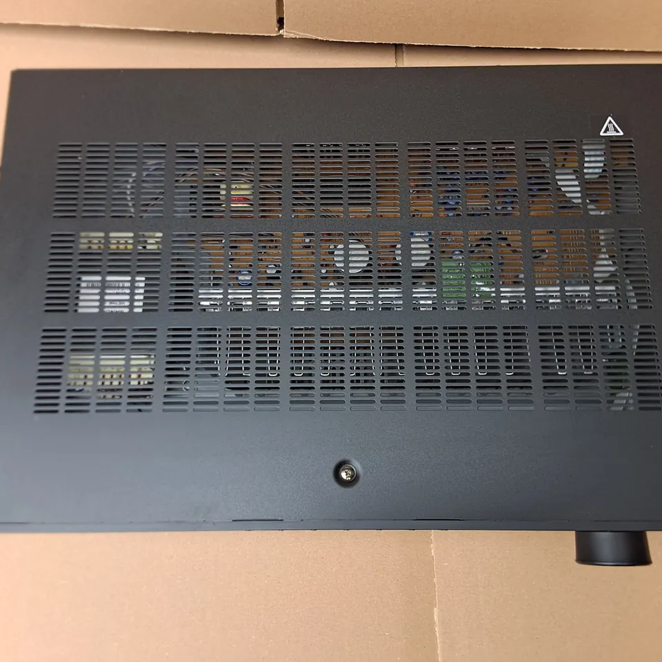 UNBOXED YAMAHA NATURAL SOUND RECEIVER - R-S2020