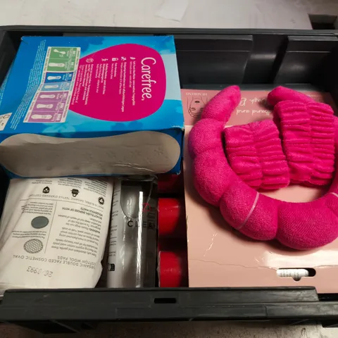 APPROXIMATELY 15 ASSORTED HEALTH & BEAUTY PRODUCTS