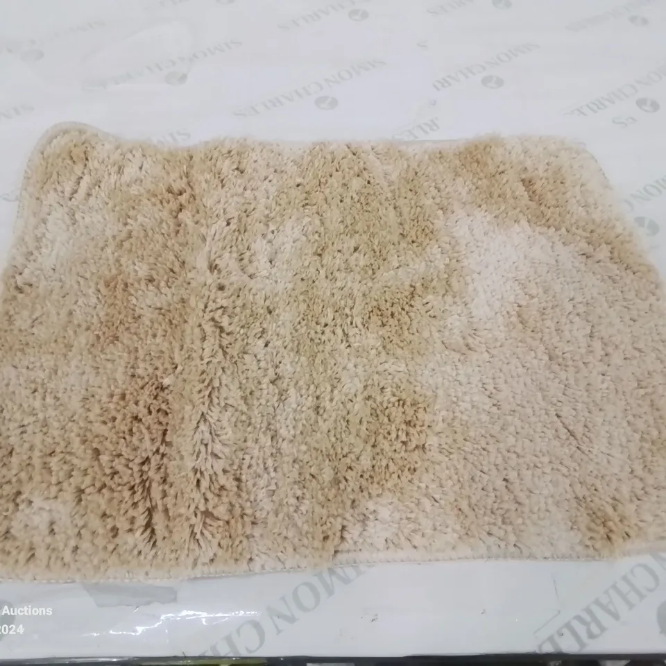 BRAND NEW PACO HOME 750 BEIGE 40X55CM BATH MAT