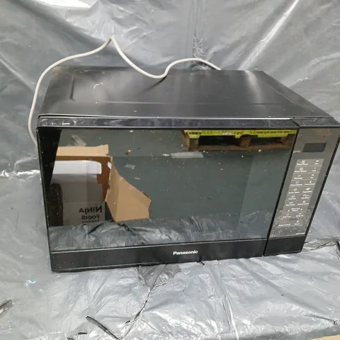 PANASONIC SOLO MICROWAVE NN-ST46KBBPQ - COLLECTION ONLY 