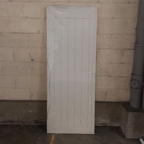 WOODEN INTERNAL DOOR - APPROXIMATELY 198.6 x 76cm