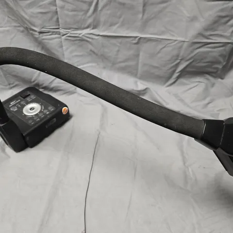 AVERVISION CP135 PORTABLE VISUALIZER DOCUMENT CAMERA