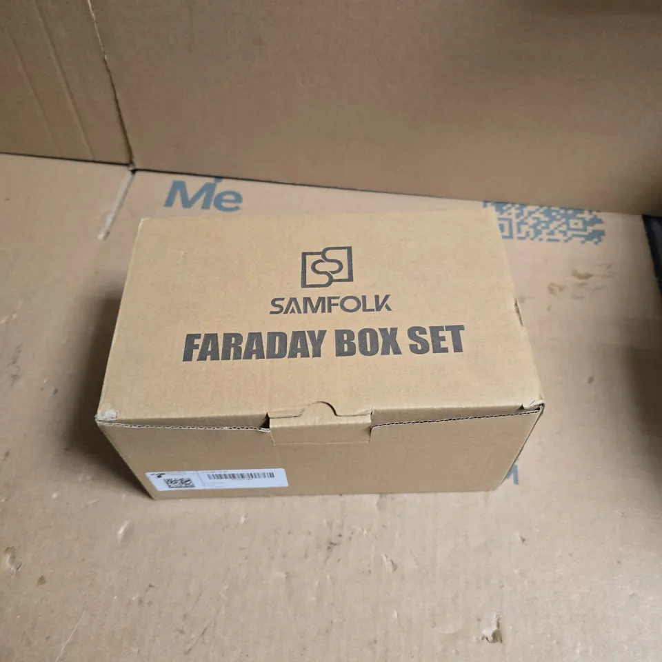 SAMFOLK FARADAY BOX AND POUCH